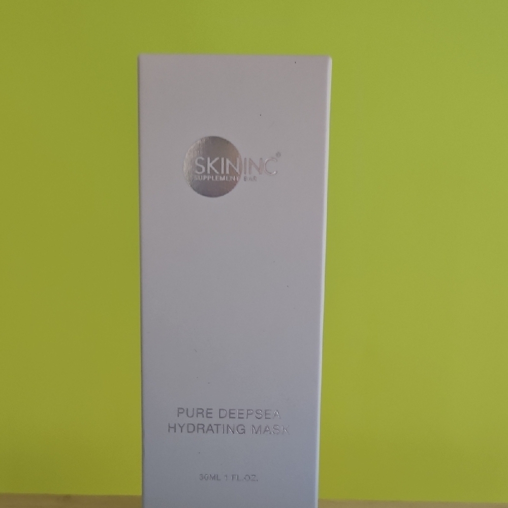 NWT SkinInc Radiant Skincare Mask